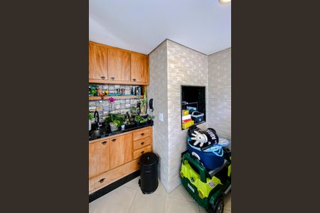 Apartamento à venda com 145m², 3 quartos e 2 vagas Apartamento à venda com 145m², 3 quartos e 2 vagasVaranda da Sala