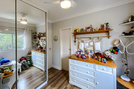 Apartamento à venda com 145m², 3 quartos e 2 vagas Apartamento à venda com 145m², 3 quartos e 2 vagasQuarto 1 - Suíte