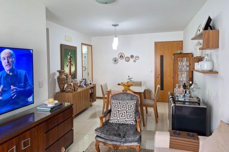 Apartamento à venda com 83m², 2 quartos e 2 vagas Apartamento à venda com 83m², 2 quartos e 2 vagasSala