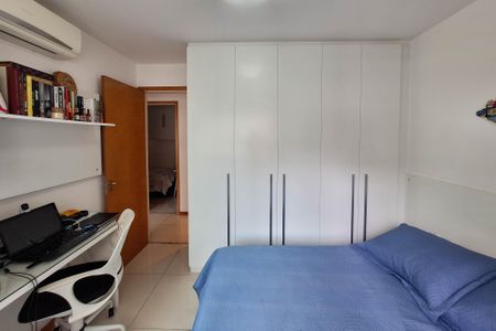 Apartamento à venda com 83m², 2 quartos e 2 vagas Apartamento à venda com 83m², 2 quartos e 2 vagasQuarto 1