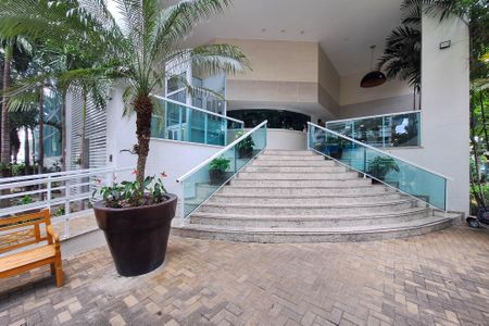 Apartamento à venda com 83m², 2 quartos e 2 vagas Apartamento à venda com 83m², 2 quartos e 2 vagasÁrea comum