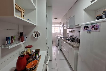 Apartamento à venda com 83m², 2 quartos e 2 vagas Apartamento à venda com 83m², 2 quartos e 2 vagasCozinha