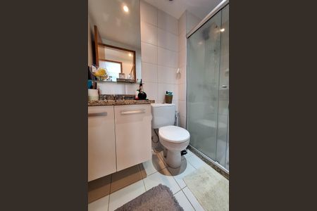 Apartamento à venda com 83m², 2 quartos e 2 vagas Apartamento à venda com 83m², 2 quartos e 2 vagasBanheiro Social