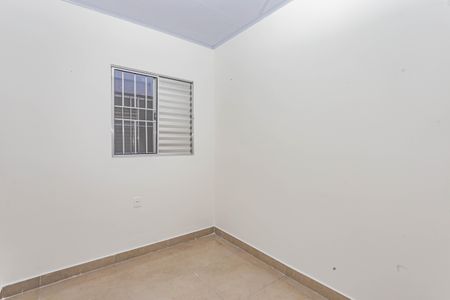 Quarto 1 de casa para alugar com 2 quartos, 40m² em Jardim Seckler, São Paulo