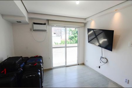 Apartamento à venda com 158m², 3 quartos e 1 vaga Apartamento à venda com 158m², 3 quartos e 1 vagaSuíte