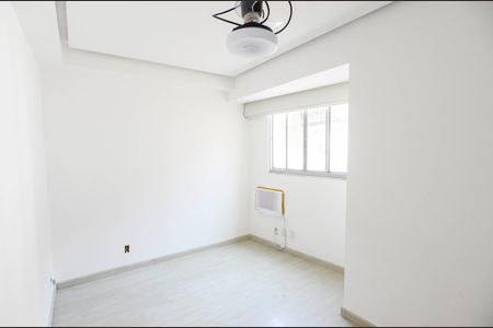 Apartamento à venda com 158m², 3 quartos e 1 vaga Apartamento à venda com 158m², 3 quartos e 1 vagaQuarto 1