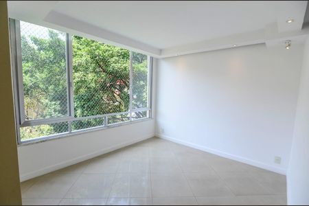 Apartamento à venda com 158m², 3 quartos e 1 vaga Apartamento à venda com 158m², 3 quartos e 1 vagaSala