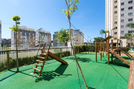 Apartamento para alugar com 32m², 2 quartos e sem vaga Apartamento para alugar com 32m², 2 quartos e sem vagaÁrea comum - Playground