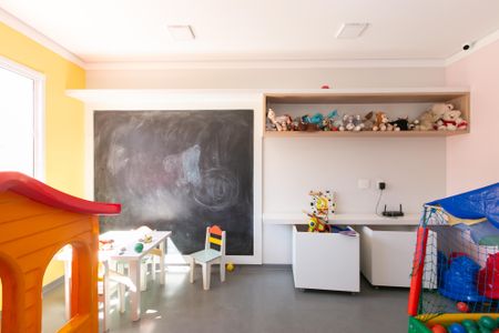 Apartamento para alugar com 32m², 2 quartos e sem vaga Apartamento para alugar com 32m², 2 quartos e sem vagaÁrea comum