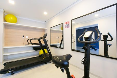 Apartamento para alugar com 32m², 2 quartos e sem vaga Apartamento para alugar com 32m², 2 quartos e sem vagaÁrea comum - Academia