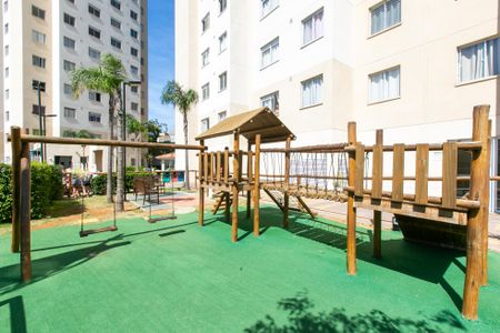 Apartamento para alugar com 32m², 2 quartos e sem vaga Apartamento para alugar com 32m², 2 quartos e sem vagaÁrea comum - Playground