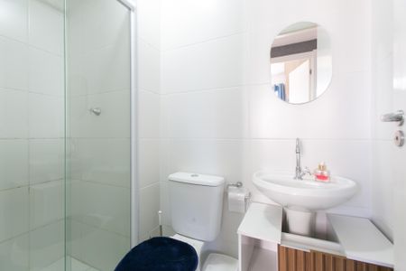 Apartamento para alugar com 32m², 2 quartos e sem vaga Apartamento para alugar com 32m², 2 quartos e sem vagaBanheiro