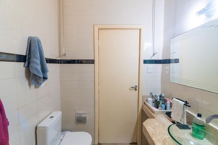 Casa à venda com 103m², 2 quartos e 1 vagaBanheiro