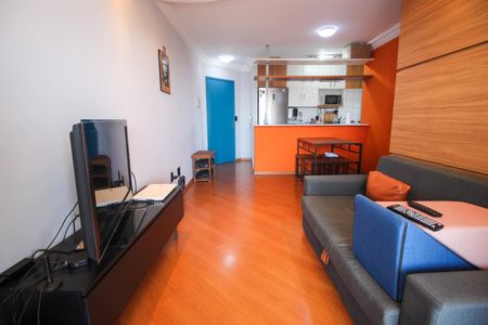 Sala  de apartamento para alugar com 2 quartos, 55m² em Jardim Monte Kemel, São Paulo