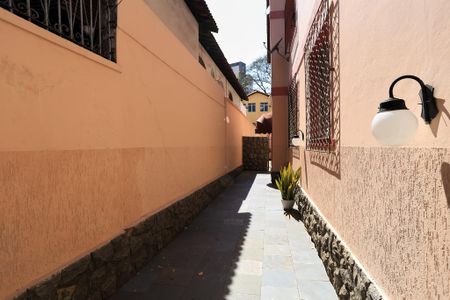 Apartamento à venda com 93m², 3 quartos e 1 vaga Apartamento à venda com 93m², 3 quartos e 1 vagaEntrada