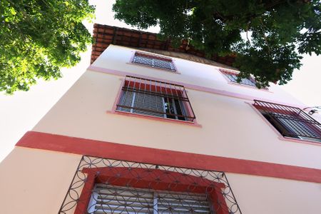 Apartamento à venda com 93m², 3 quartos e 1 vaga Apartamento à venda com 93m², 3 quartos e 1 vagaFachada