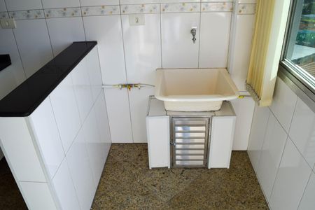 Apartamento à venda com 73m², 2 quartos e 1 vagaÁrea de Serviço