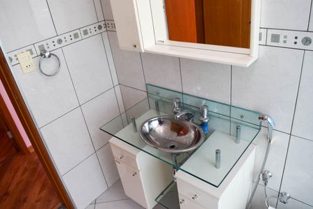 Apartamento à venda com 73m², 2 quartos e 1 vagaBanheiro