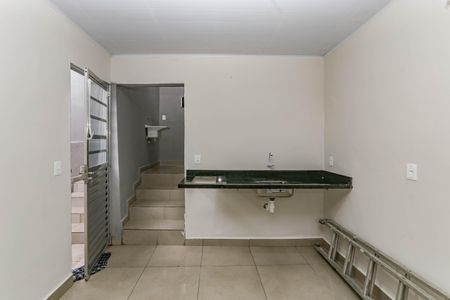 Banheiro de casa para alugar com 1 quarto, 35m² em Jardim Seckler, São Paulo