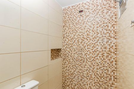 Banheiro de casa para alugar com 1 quarto, 35m² em Jardim Seckler, São Paulo