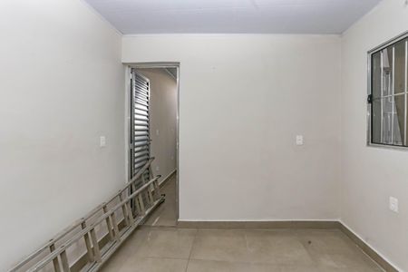 Banheiro de casa para alugar com 1 quarto, 35m² em Jardim Seckler, São Paulo