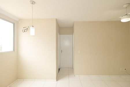 Apartamento para alugar com 44m², 2 quartos e 1 vaga Apartamento para alugar com 44m², 2 quartos e 1 vagaSala