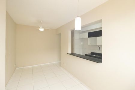 Sala de apartamento para alugar com 2 quartos, 44m² em Campo Grande, Rio de Janeiro