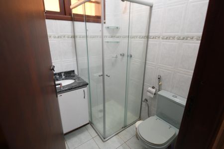 Casa de condomínio para alugar com 476m², 4 quartos e 2 vagasBanheiro 2 - Suíte