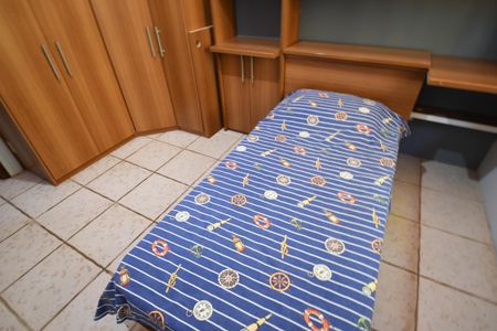 Casa de condomínio para alugar com 476m², 4 quartos e 2 vagasQuarto 4