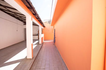 Casa para alugar com 199m², 3 quartos e 4 vagasQuintal