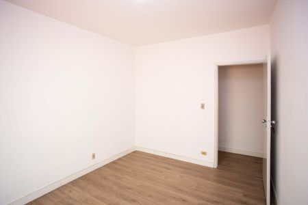 Casa para alugar com 199m², 3 quartos e 4 vagasQuarto 2