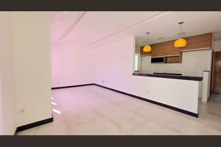 Casa à venda com 3 quartos, 180m² em São João Batista, Belo Horizonte