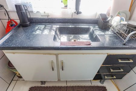 Casa à venda com 146m², 4 quartos e 2 vagasCasa 2 - cozinha 