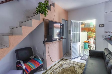 Casa à venda com 146m², 4 quartos e 2 vagasCasa 2 - sala 