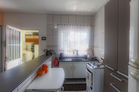 Casa à venda com 146m², 4 quartos e 2 vagasCasa 2 - cozinha 