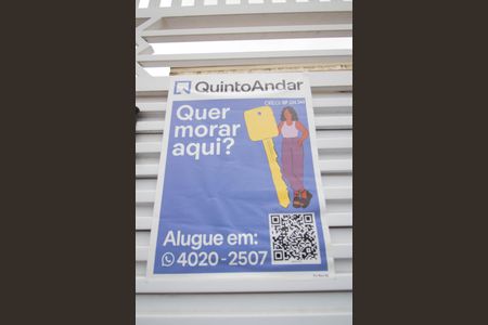 Casa à venda com 150m², 3 quartos e 4 vagas Casa à venda com 150m², 3 quartos e 4 vagasFachada - placa instalada
