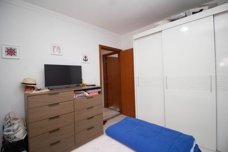 Casa à venda com 150m², 3 quartos e 4 vagas Casa à venda com 150m², 3 quartos e 4 vagasQuarto 2 - Suíte 2