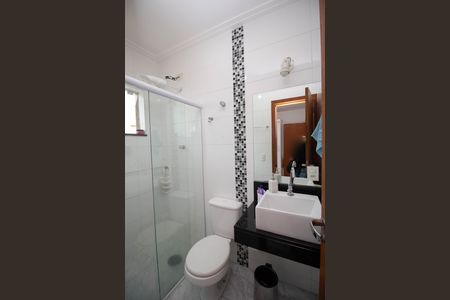 Casa à venda com 150m², 3 quartos e 4 vagas Casa à venda com 150m², 3 quartos e 4 vagasBanheiro da Suíte 2