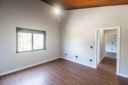 Casa de condomínio à venda com 400m², 4 quartos e 6 vagasQuarto 3