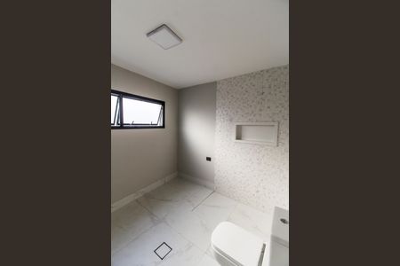 Casa de condomínio à venda com 400m², 4 quartos e 6 vagasBanheiro da Suíte