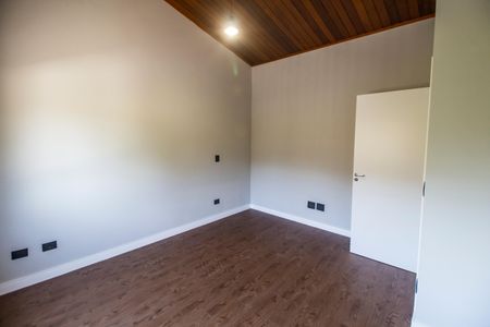 Casa de condomínio à venda com 400m², 4 quartos e 6 vagasQuarto 4