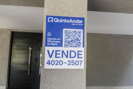 Casa de condomínio à venda com 400m², 4 quartos e 6 vagasVista da Rua