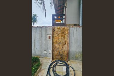 Casa de condomínio para alugar com 480m², 4 quartos e 6 vagas Casa de condomínio para alugar com 480m², 4 quartos e 6 vagasÁrea Externa