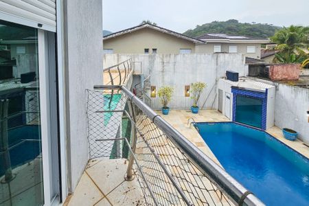 Casa de condomínio para alugar com 480m², 4 quartos e 6 vagas Casa de condomínio para alugar com 480m², 4 quartos e 6 vagasVaranda da Suíte 4