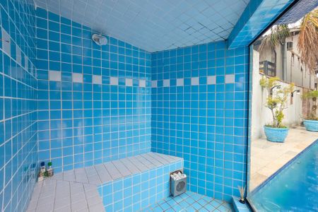 Casa de condomínio para alugar com 480m², 4 quartos e 6 vagas Casa de condomínio para alugar com 480m², 4 quartos e 6 vagasÁrea Externa