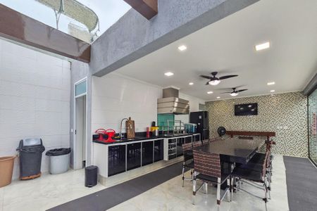 Casa de condomínio para alugar com 480m², 4 quartos e 6 vagas Casa de condomínio para alugar com 480m², 4 quartos e 6 vagasEspaço Gourmet