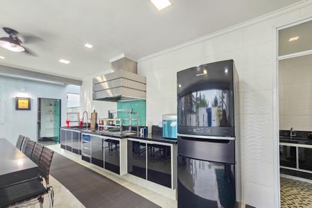 Casa de condomínio para alugar com 480m², 4 quartos e 6 vagas Casa de condomínio para alugar com 480m², 4 quartos e 6 vagasEspaço Gourmet