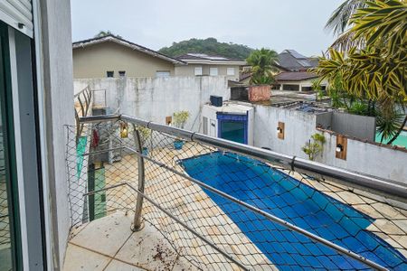 Casa de condomínio para alugar com 480m², 4 quartos e 6 vagas Casa de condomínio para alugar com 480m², 4 quartos e 6 vagasVaranda da Suíte 4