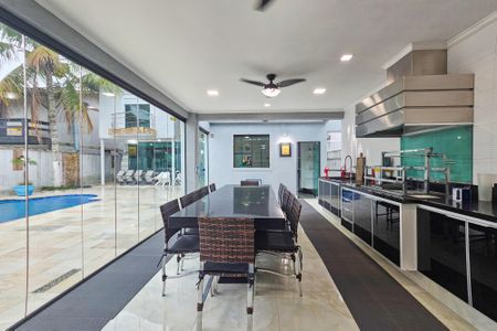 Casa de condomínio para alugar com 480m², 4 quartos e 6 vagas Casa de condomínio para alugar com 480m², 4 quartos e 6 vagasEspaço Gourmet