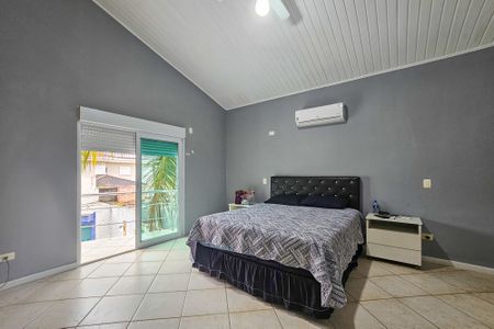 Casa de condomínio para alugar com 480m², 4 quartos e 6 vagas Casa de condomínio para alugar com 480m², 4 quartos e 6 vagasSuíte 2